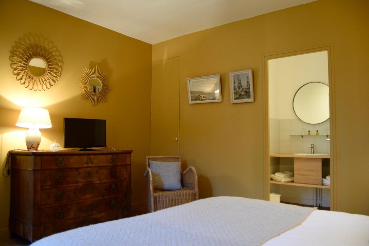 Cottages De Chateau De Vaux Yvré-lʼÉvêque エクステリア 写真