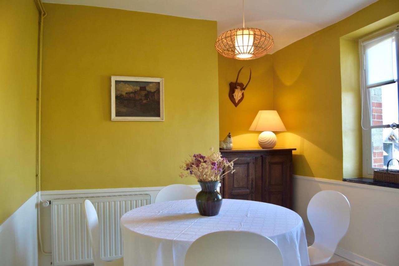 Cottages De Chateau De Vaux Yvré-lʼÉvêque エクステリア 写真